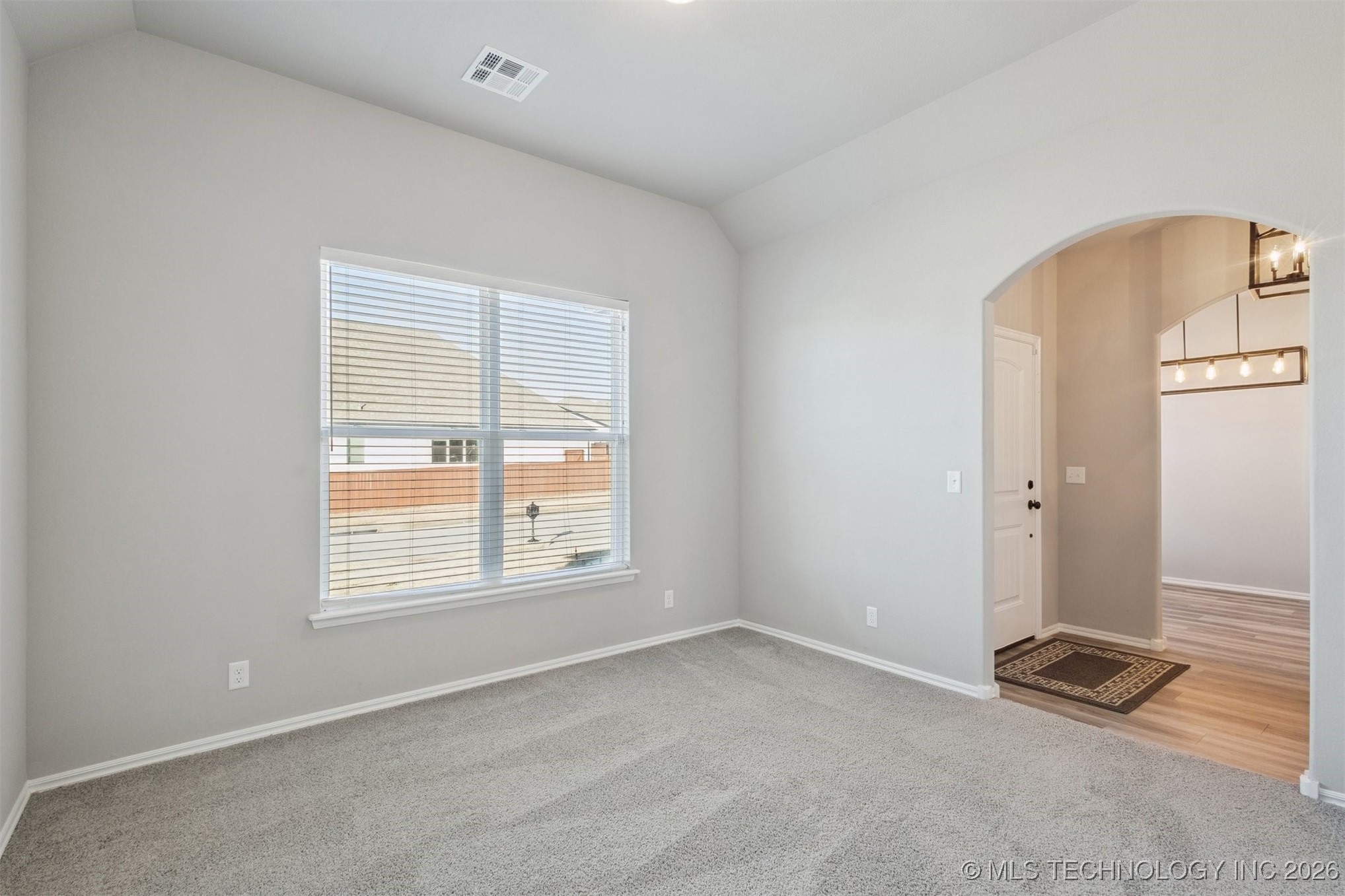 2721 S 8th Street Property Photo 14