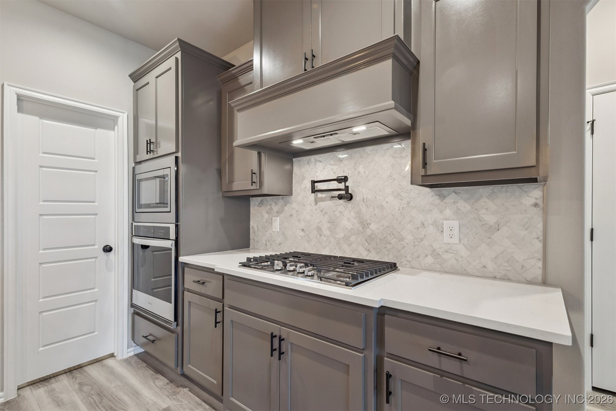 2721 S 8th Street Property Photo 19