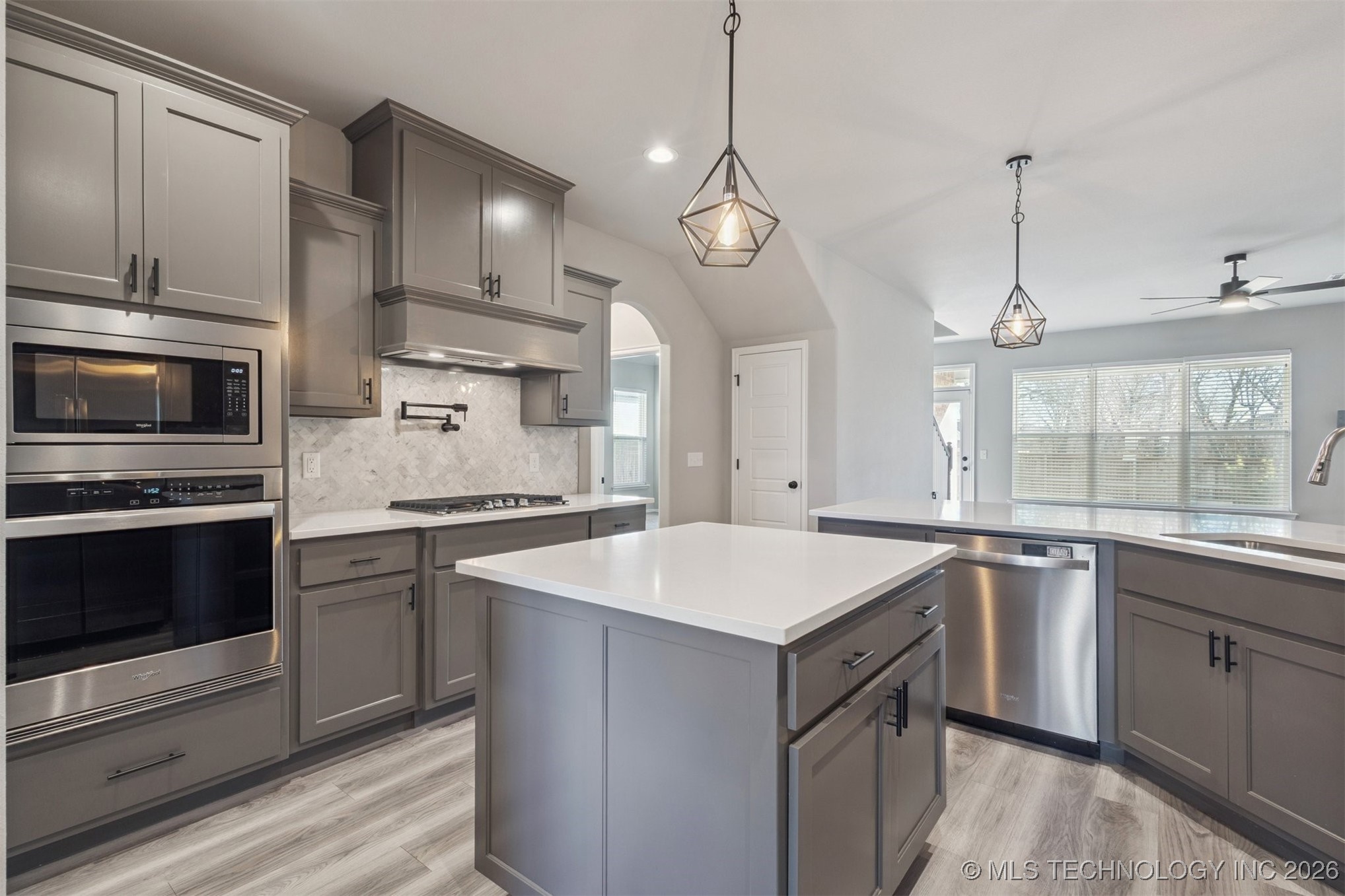 2721 S 8th Street Property Photo 20