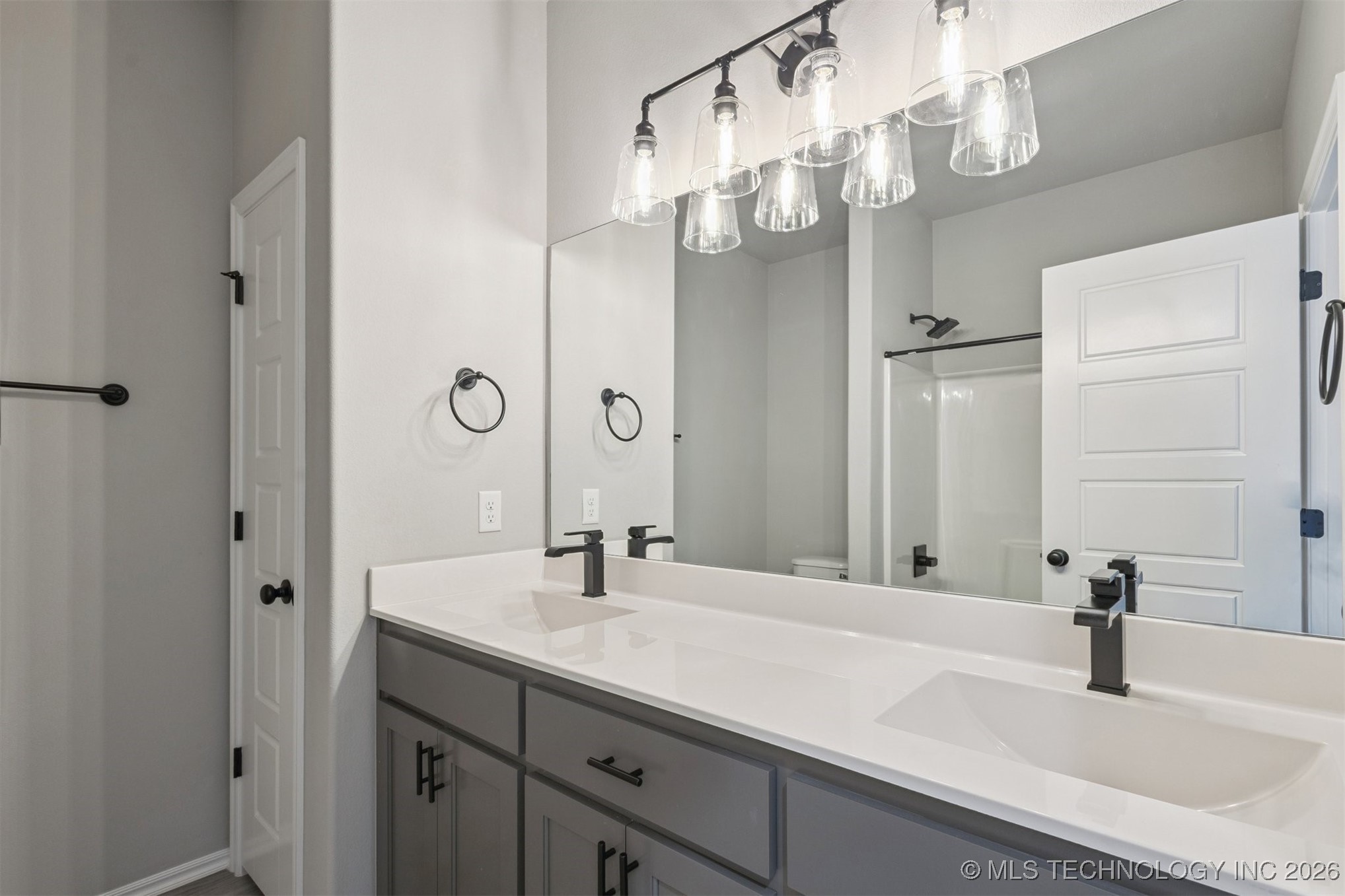 2721 S 8th Street Property Photo 29