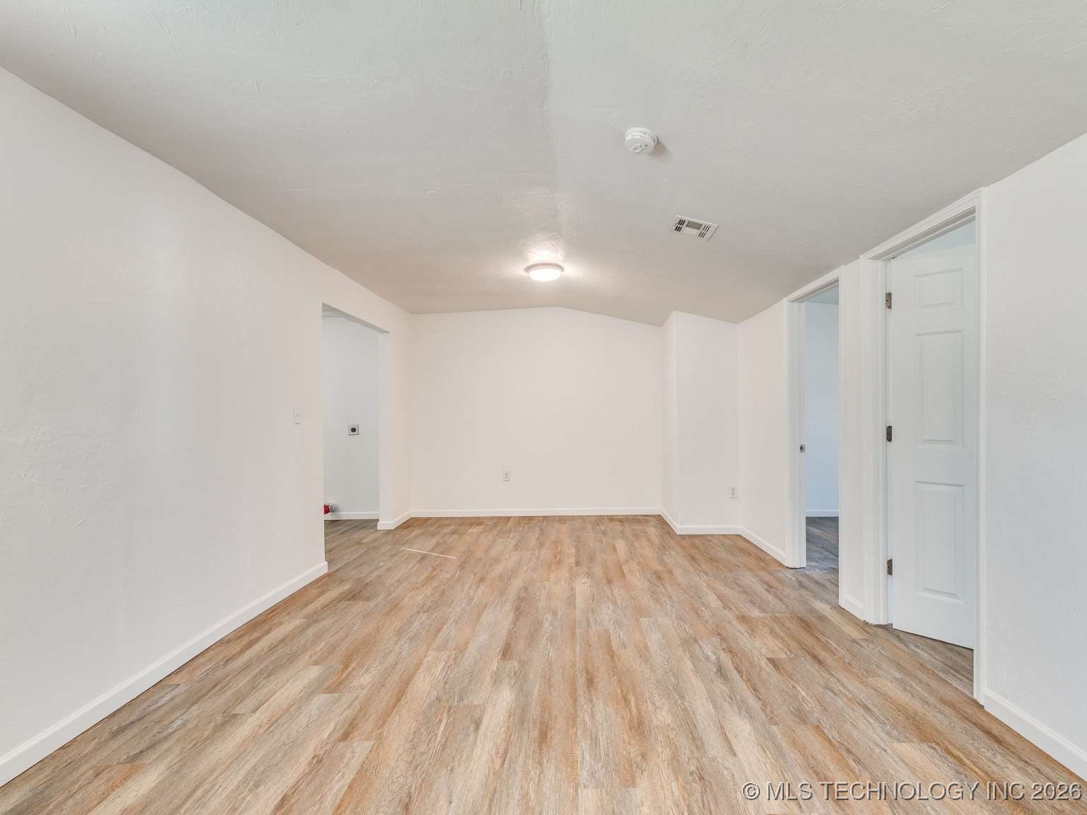 2828 E 45th Street North Property Photo 6