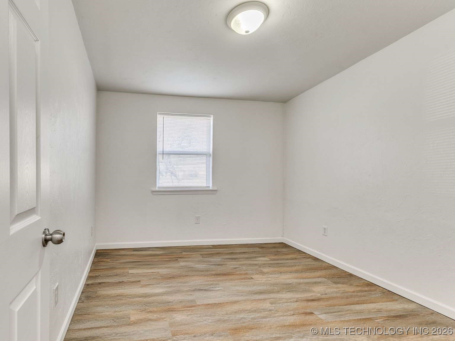 2828 E 45th Street North Property Photo 9