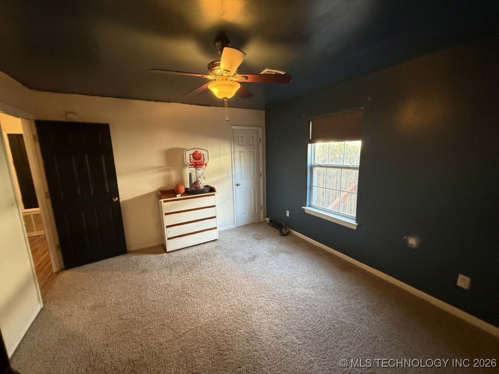 4714 S 29th West Avenue Property Photo 2