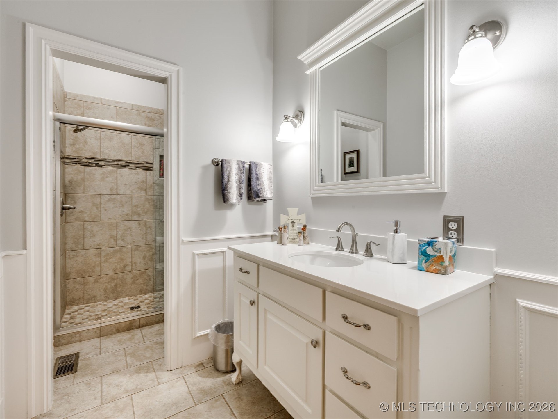 11579 S 67th East Avenue Property Photo 13