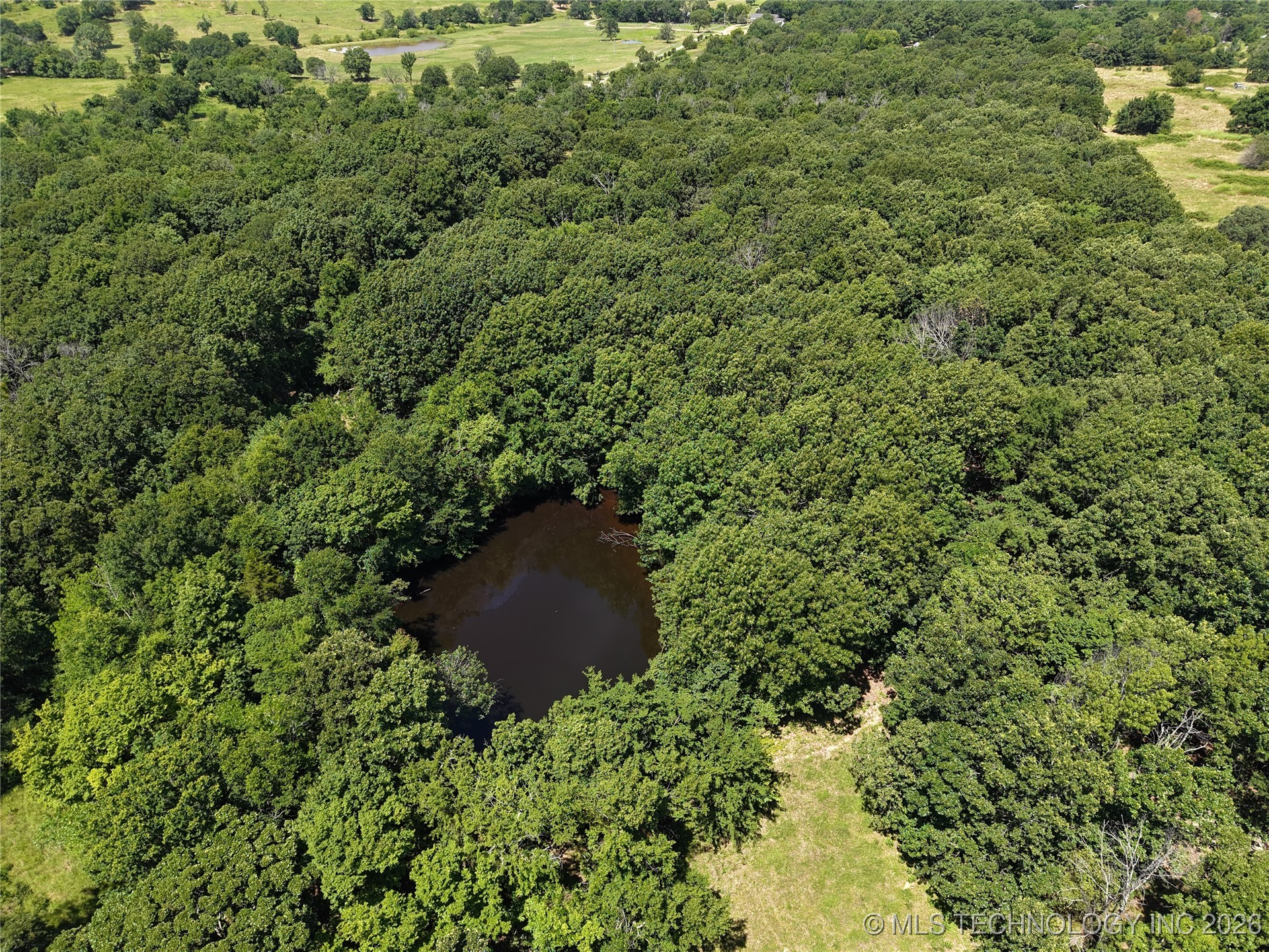 30332 S Vfw Road Property Photo 7