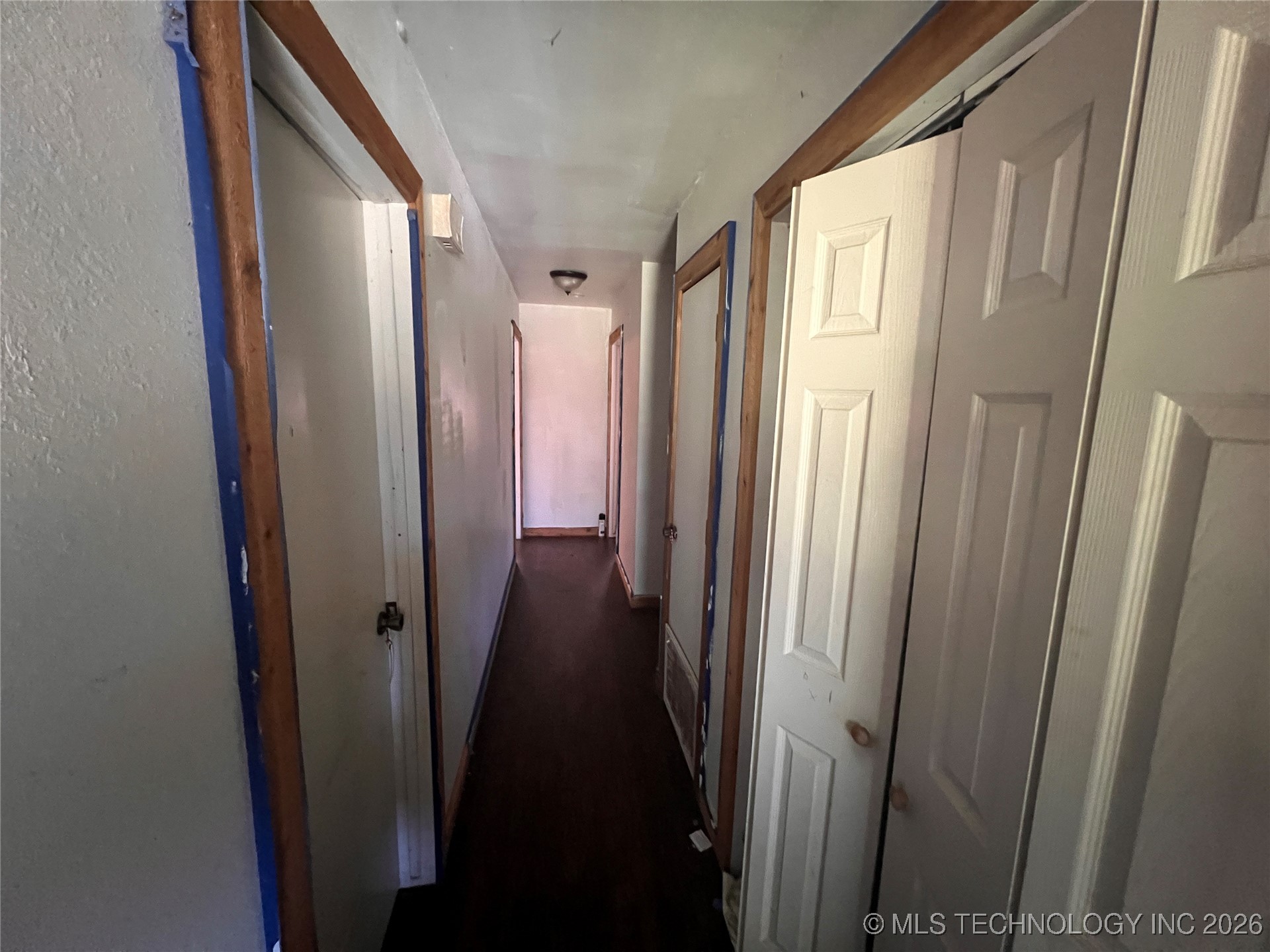 30332 S Vfw Road Property Photo 12