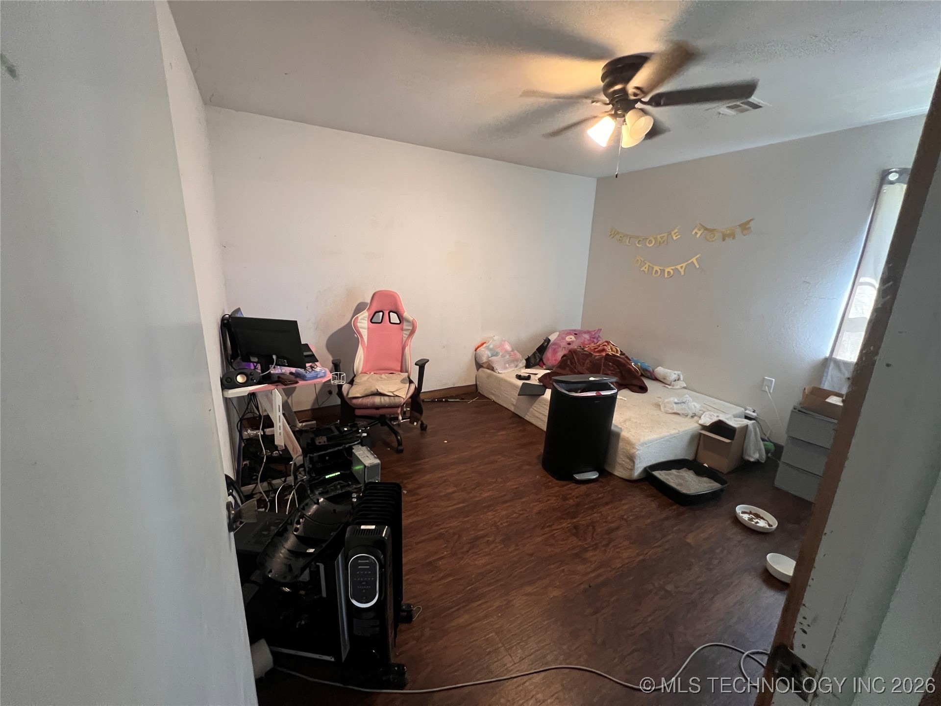 30332 S Vfw Road Property Photo 14