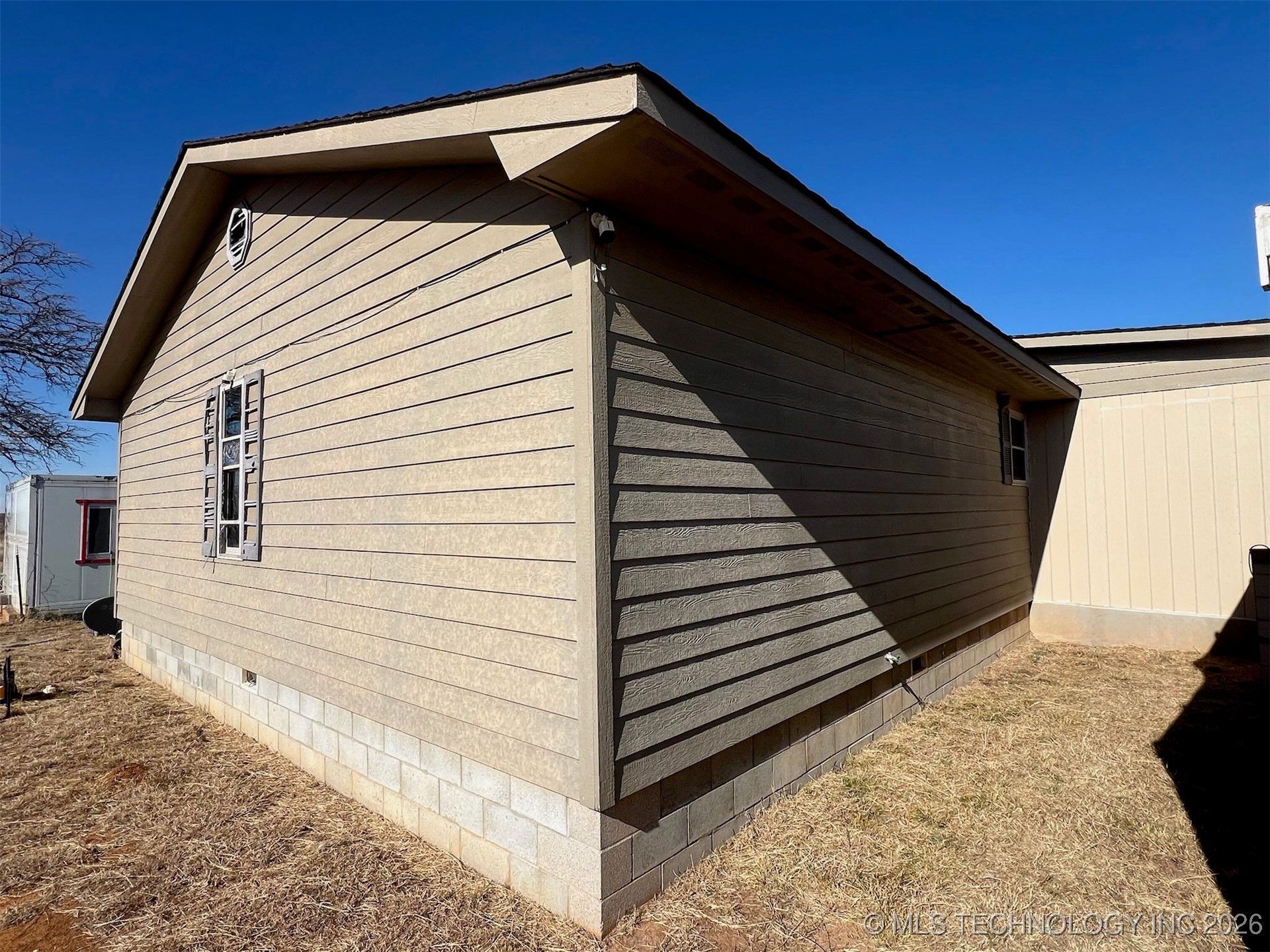 179104 N 3030 Road Property Photo 4