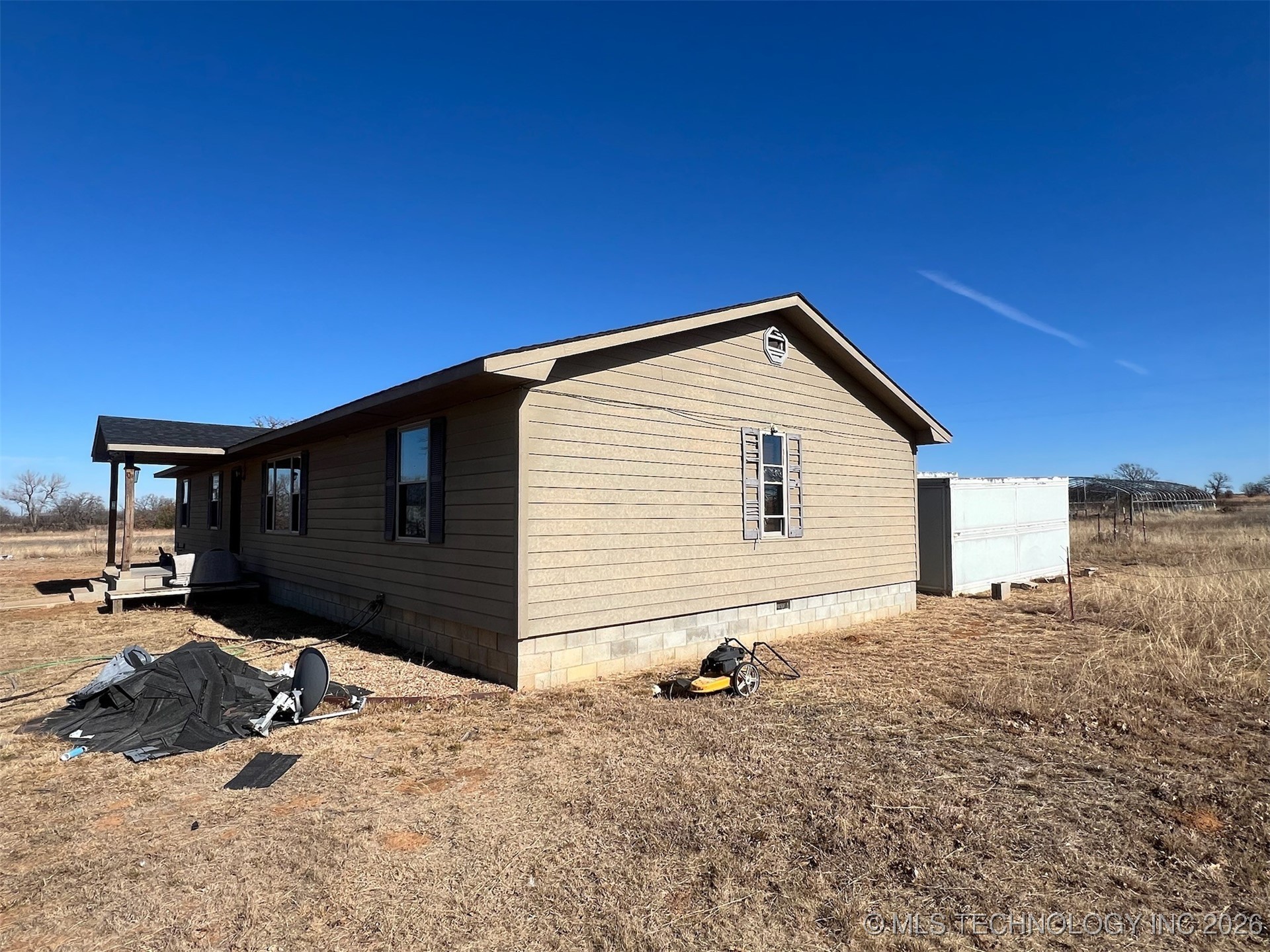 179104 N 3030 Road Property Photo 6