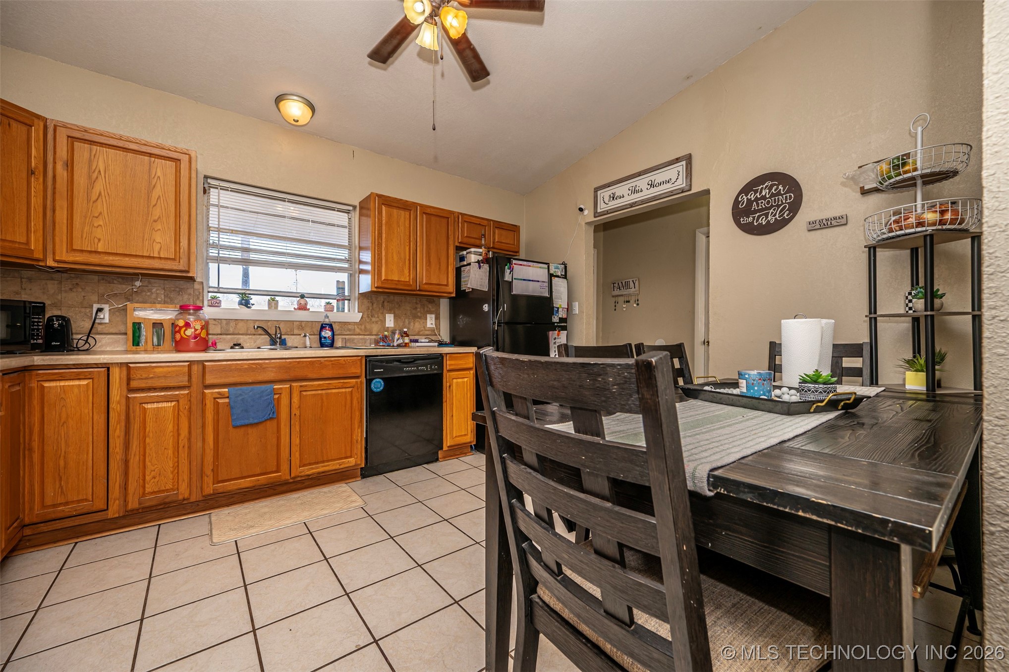 510 Campbell Property Photo 5