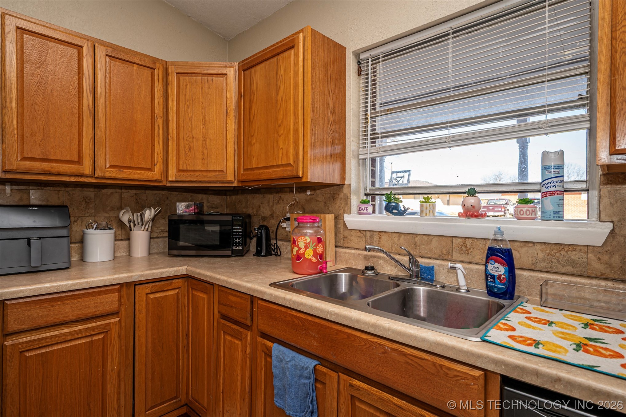 510 Campbell Property Photo 7