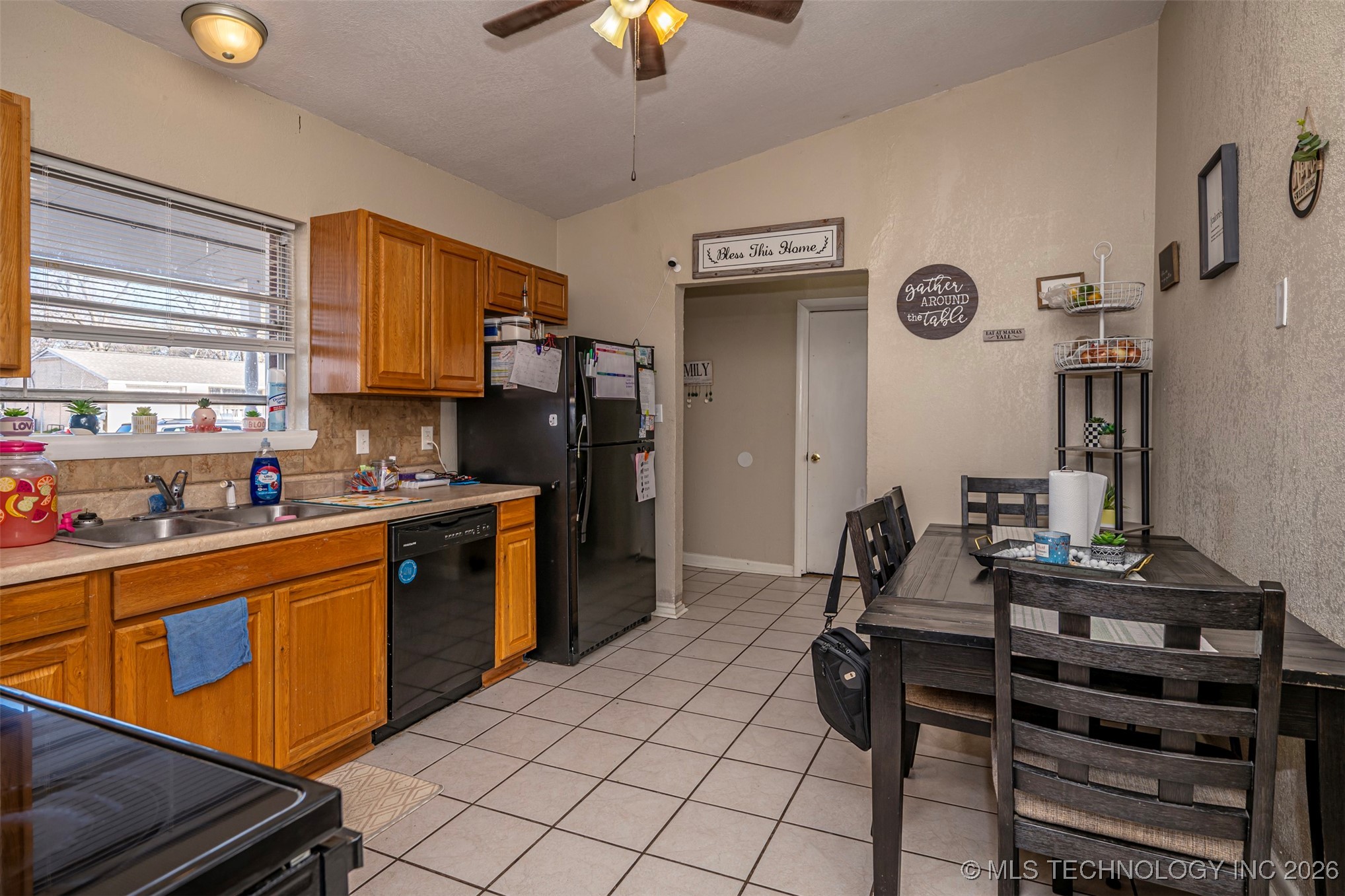 510 Campbell Property Photo 8