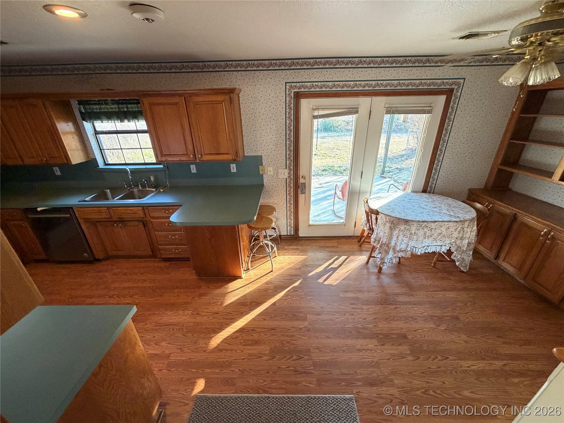 133 Sierra Street Property Photo 6