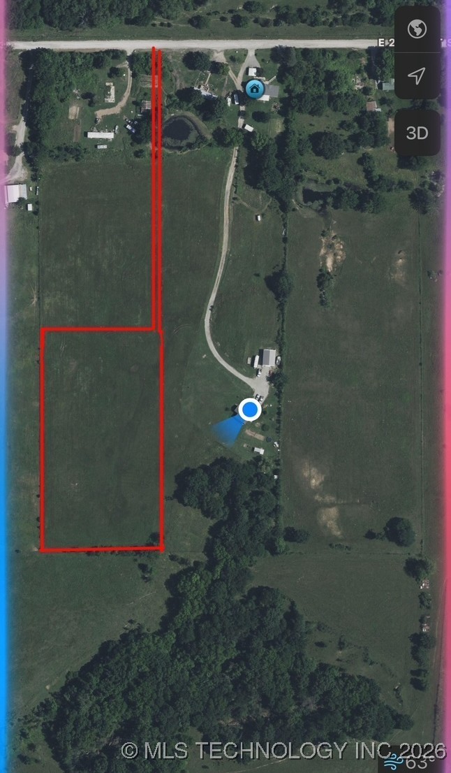 211th Street S Property Photo 2