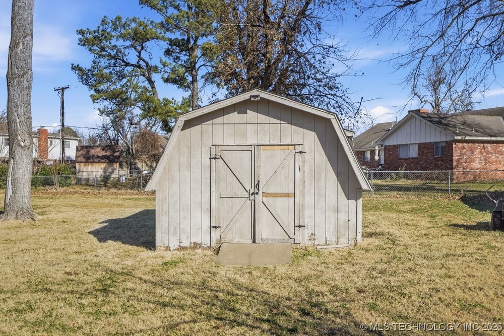 2603 S 108th East Avenue Property Photo 21
