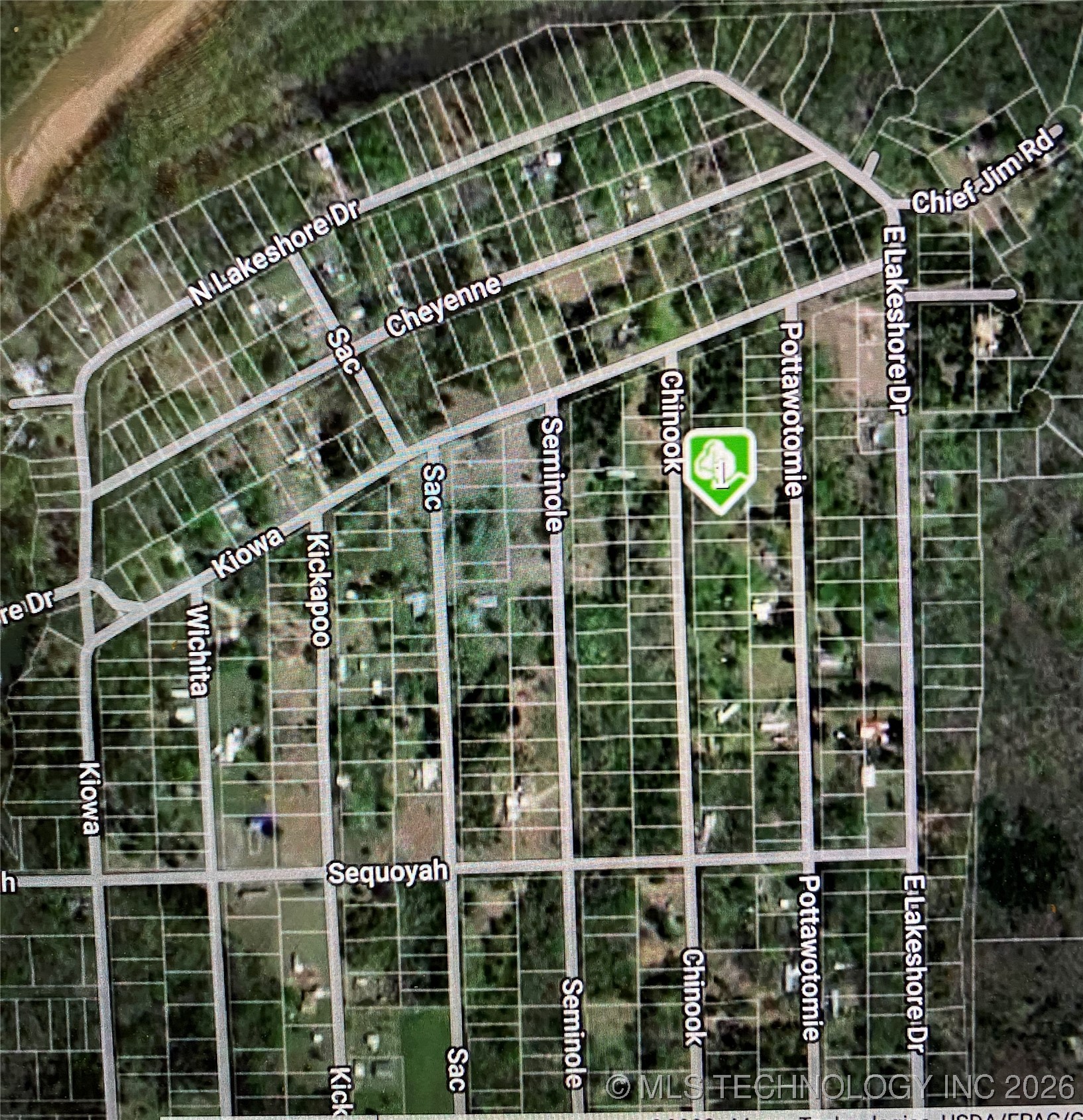 Shinook Canadian Shore 3 Property Photo 2