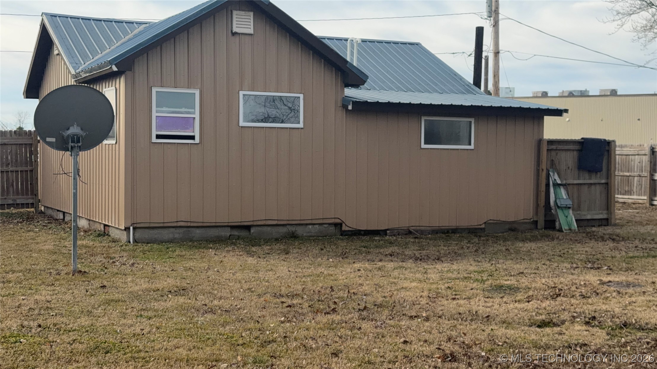 514 W 3rd Street Property Photo 6