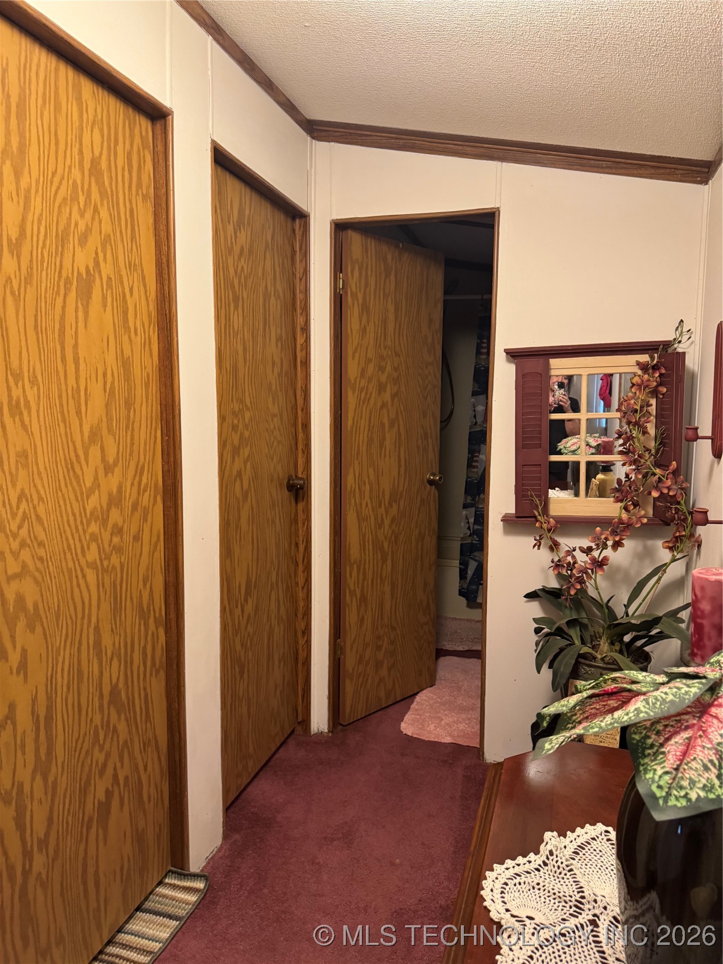 16092 Donna Lane Property Photo 11