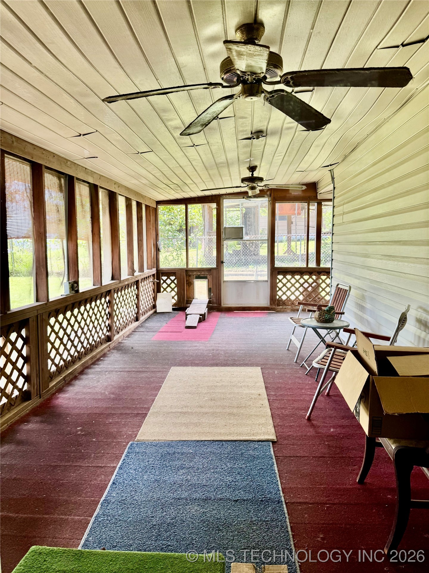 16092 Donna Lane Property Photo 23