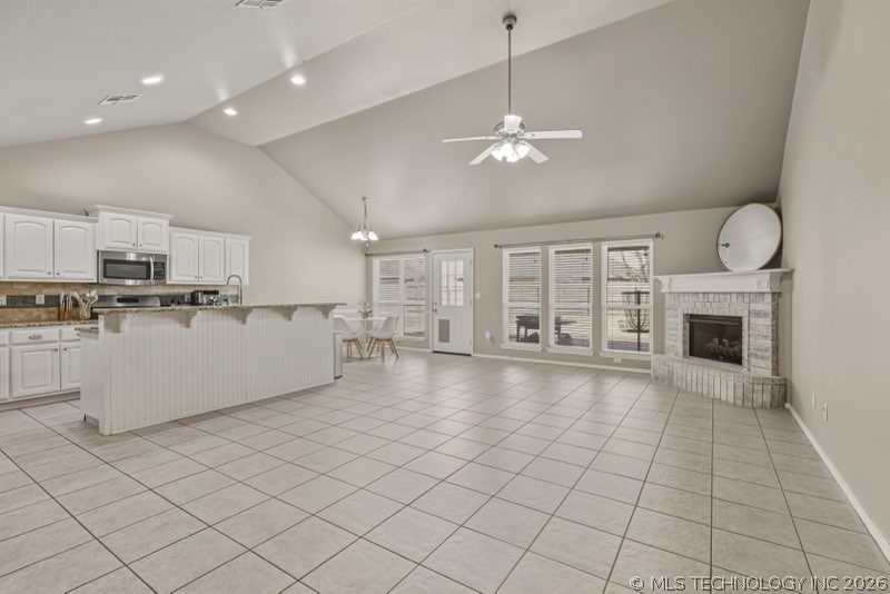 10311 E 97th Court N Property Photo 4