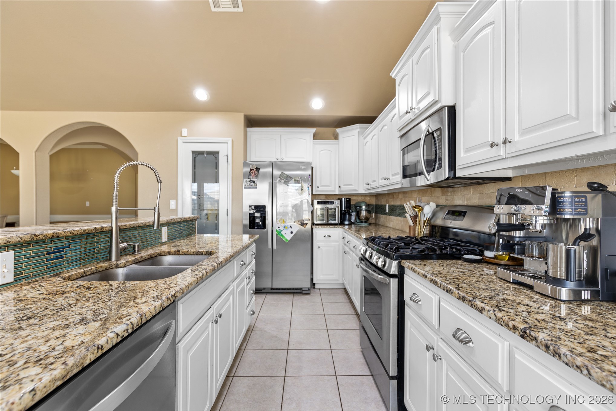 10311 E 97th Court N Property Photo 8