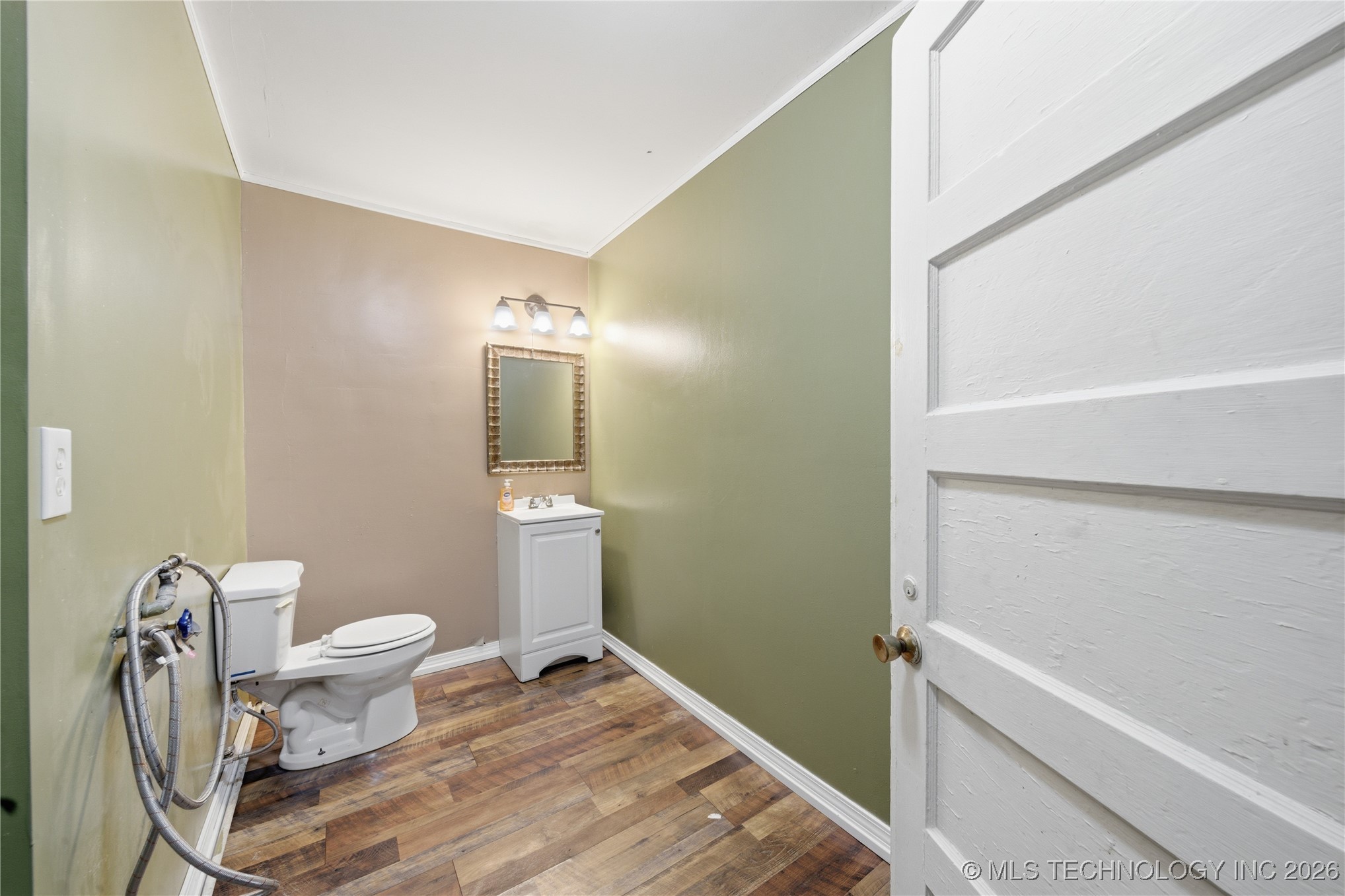 1740 W Fairview Street Property Photo 21