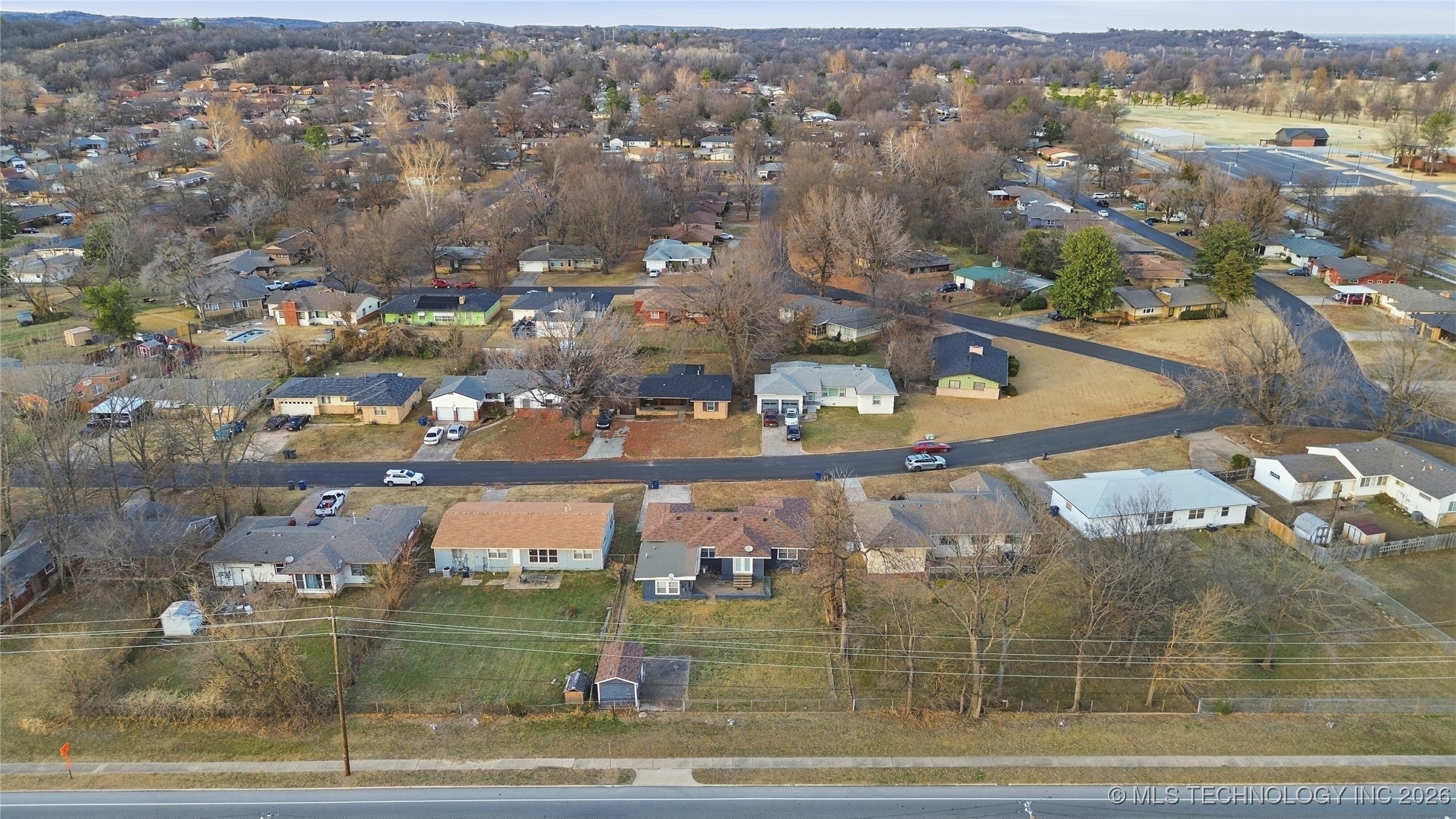 1740 W Fairview Street Property Photo 28