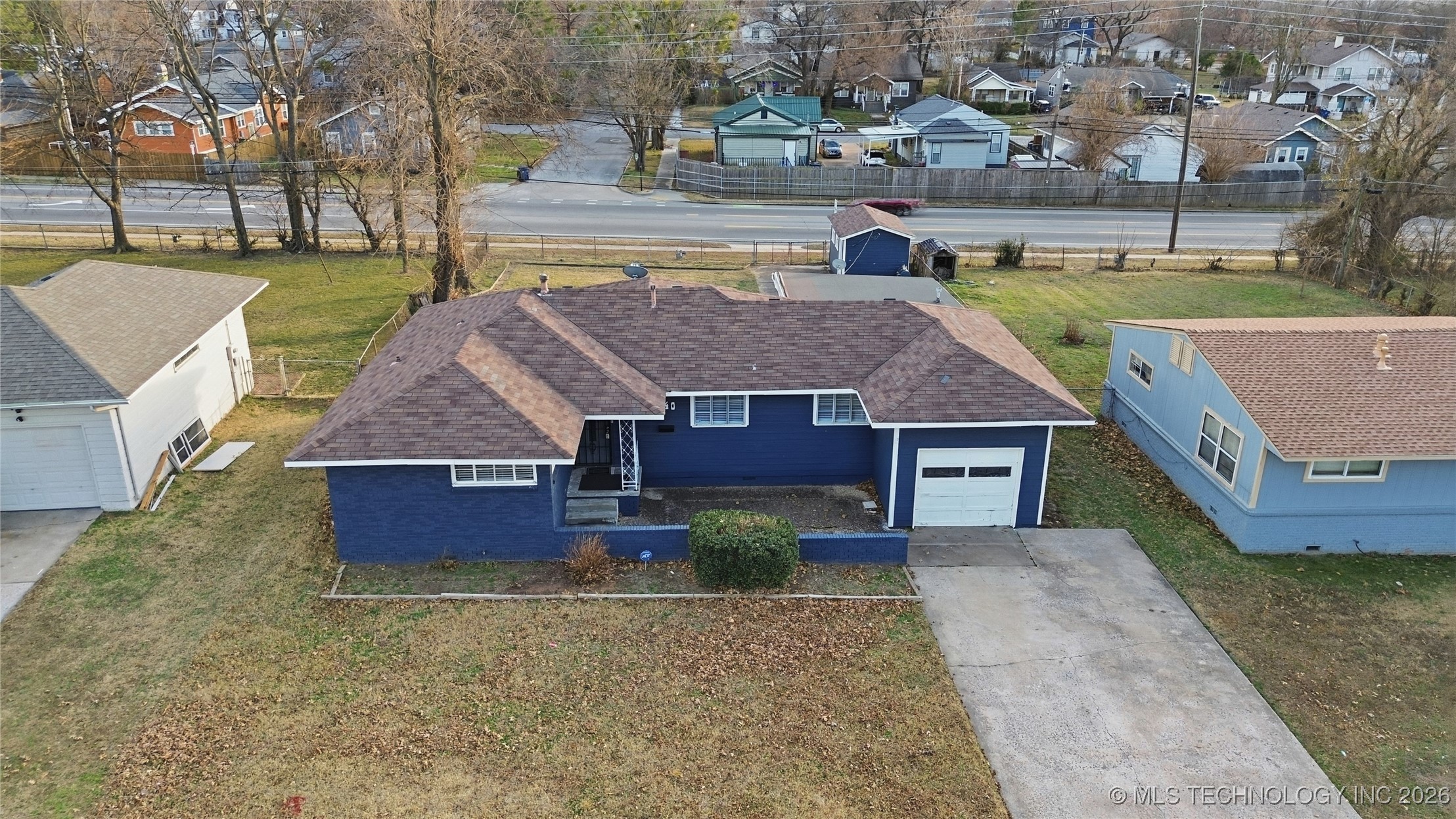 1740 W Fairview Street Property Photo 30