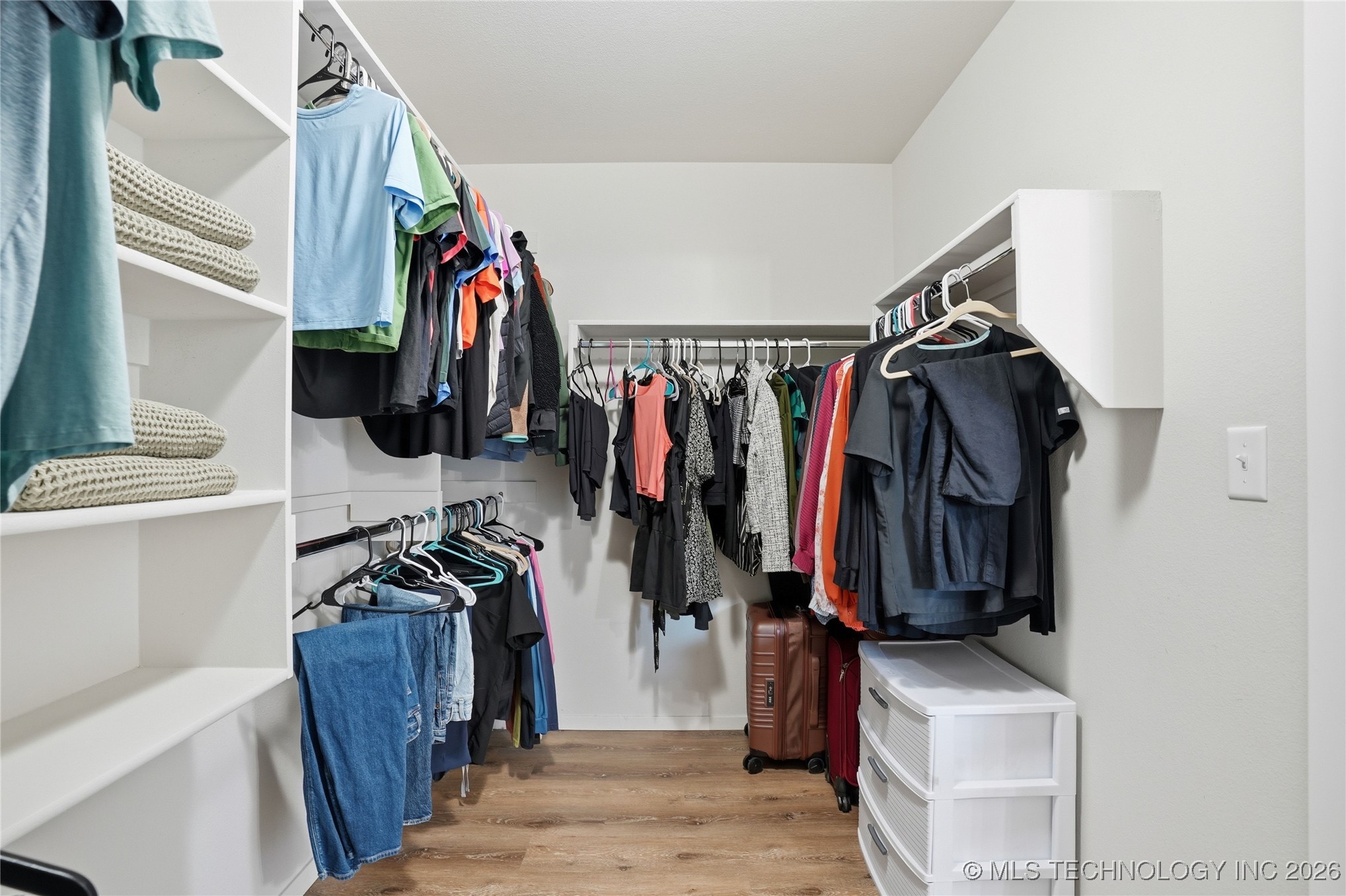 12425 S Maplewood Avenue Property Photo 30