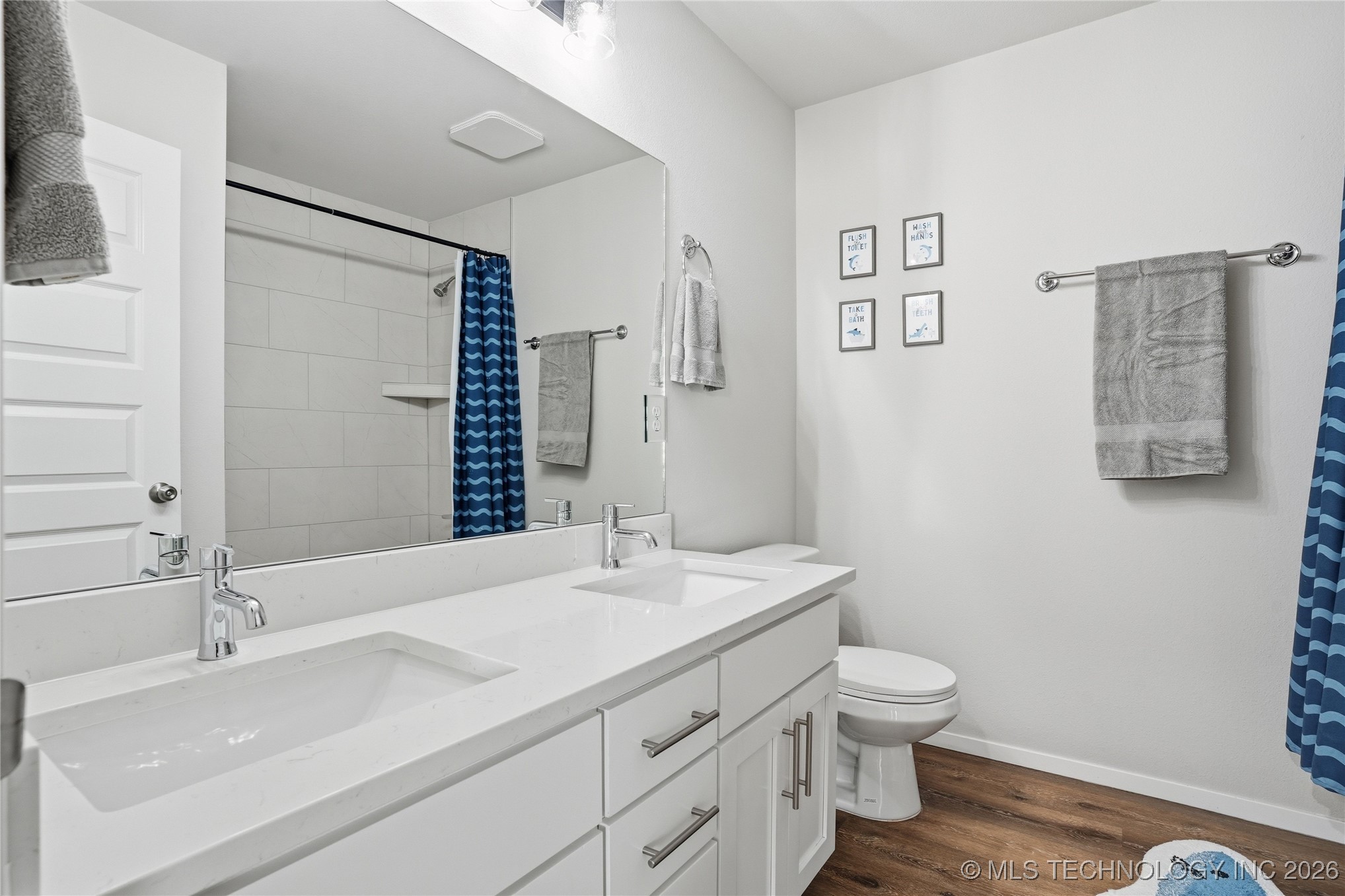 12425 S Maplewood Avenue Property Photo 42