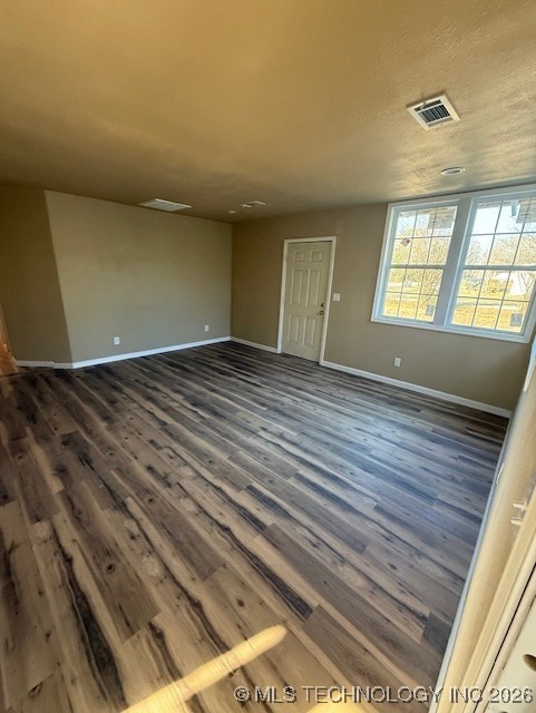 605 W Main Street Property Photo 3