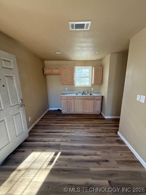 605 W Main Street Property Photo 5