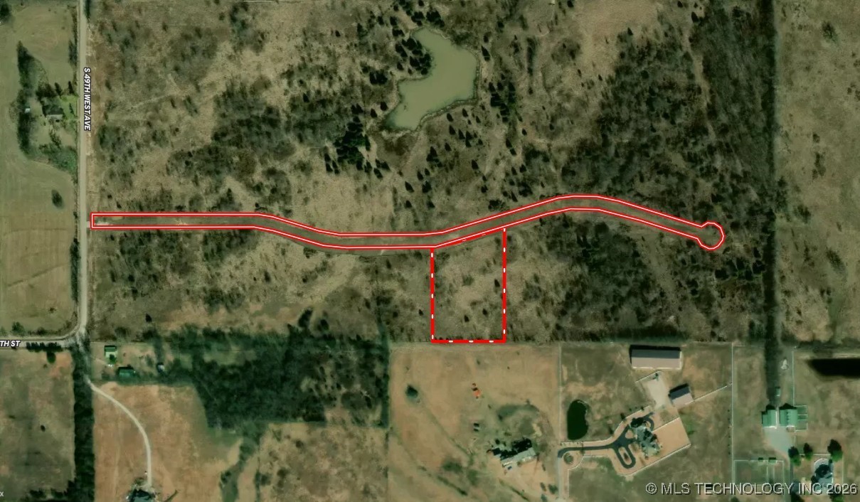 016 W 195th Street S Property Photo 1