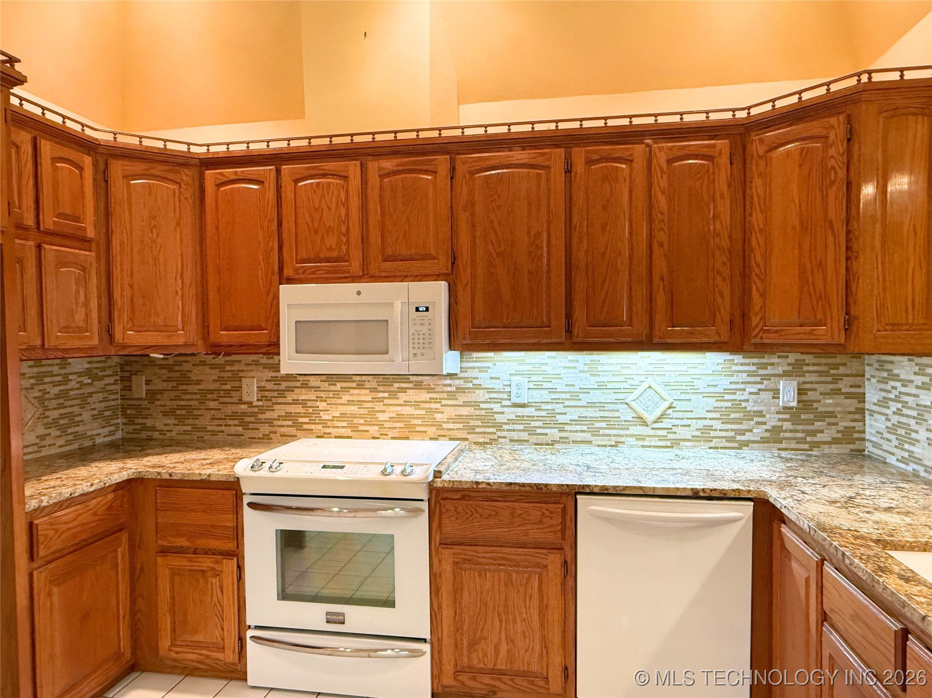 8300 S 193rd West Avenue Property Photo 8