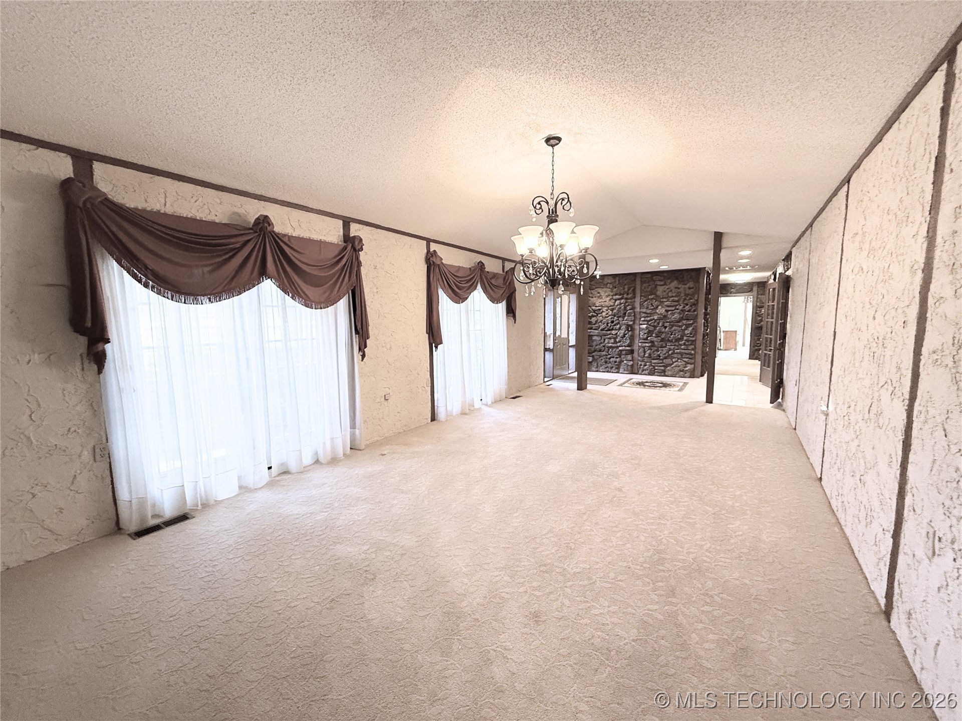 8300 S 193rd West Avenue Property Photo 17