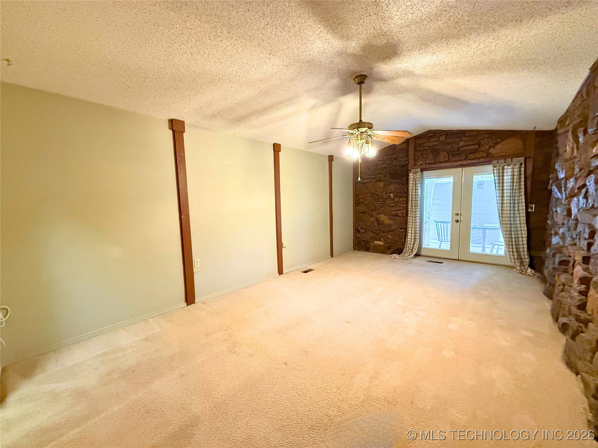 8300 S 193rd West Avenue Property Photo 23