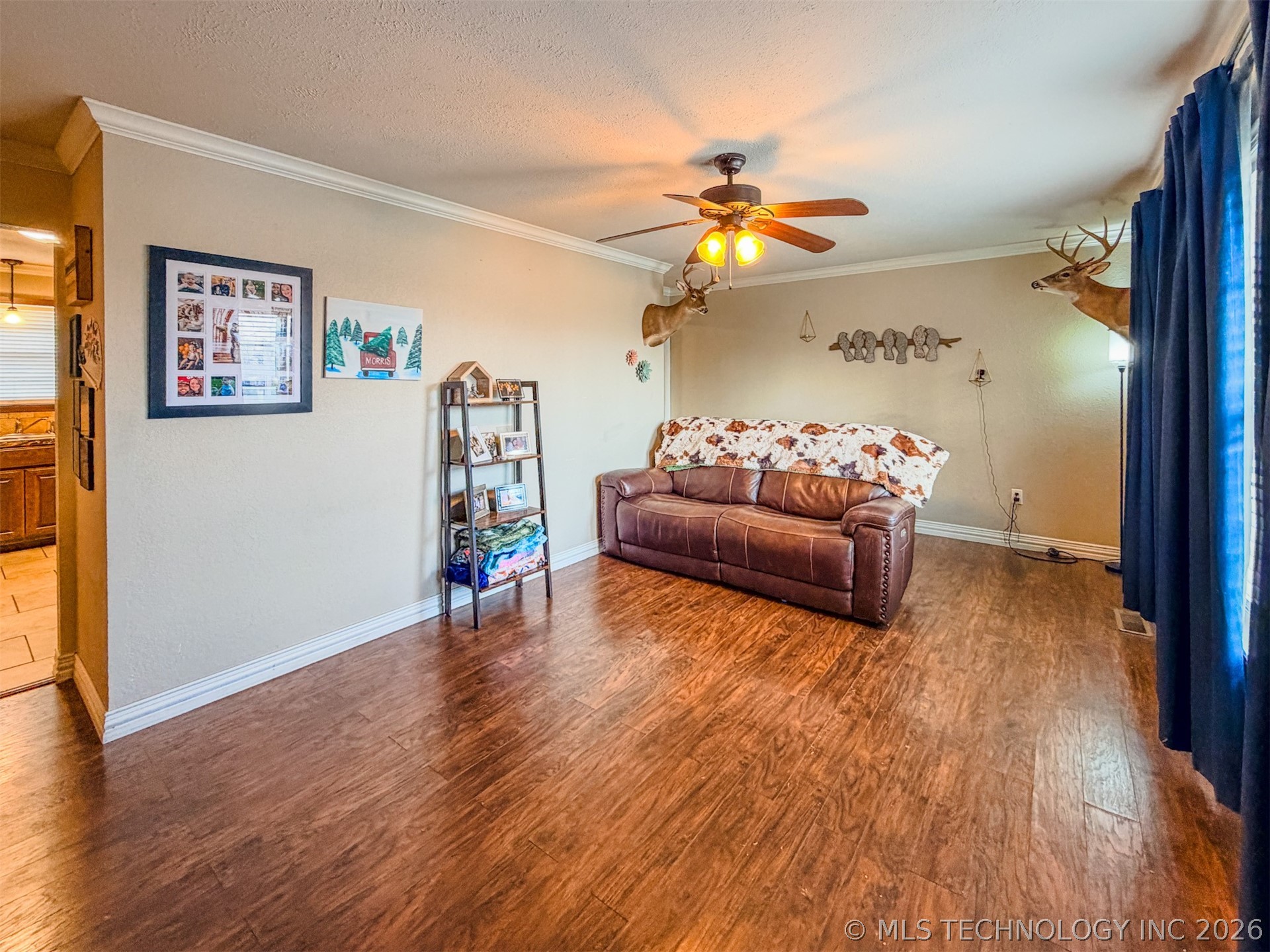 21887 Coffee Hollow Road Property Photo 6