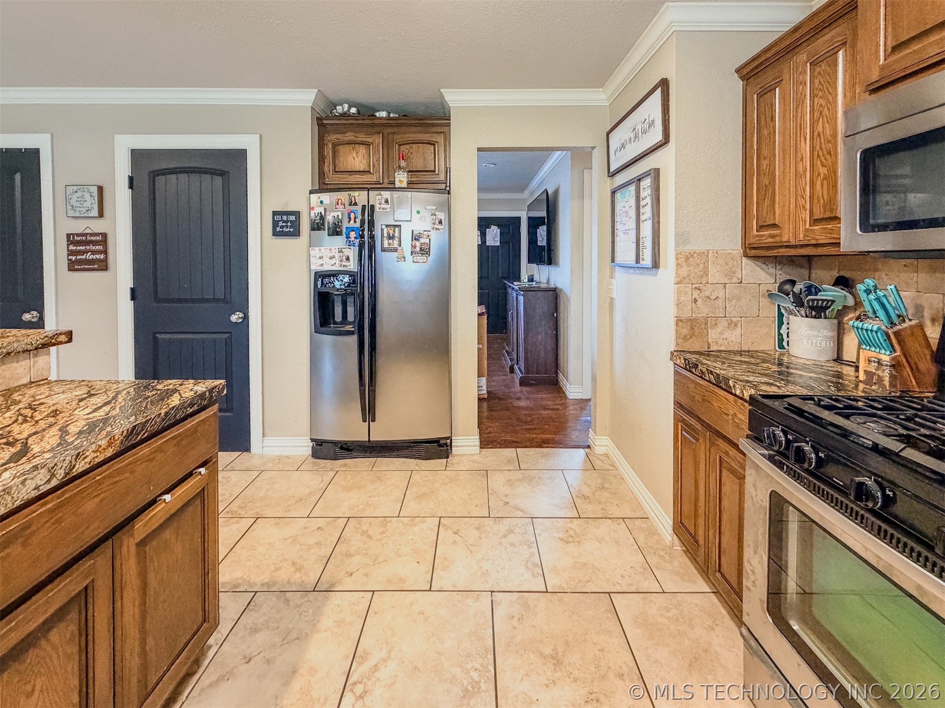 21887 Coffee Hollow Road Property Photo 18