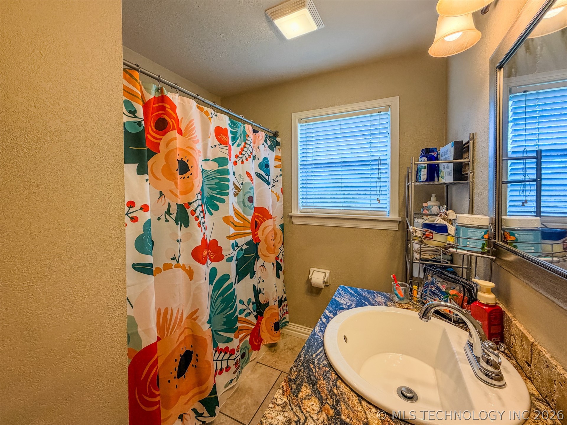 21887 Coffee Hollow Road Property Photo 43