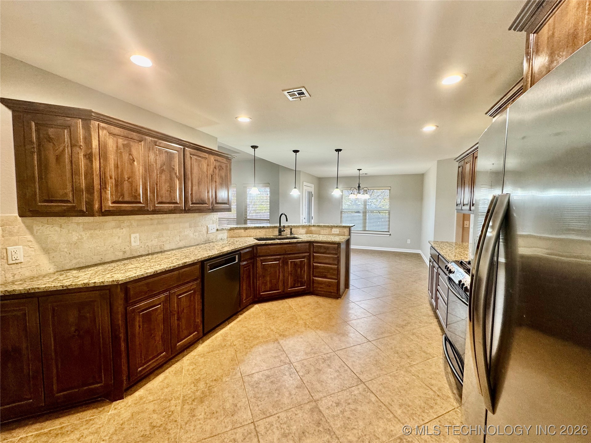 9206 N 95th East Place Property Photo 18