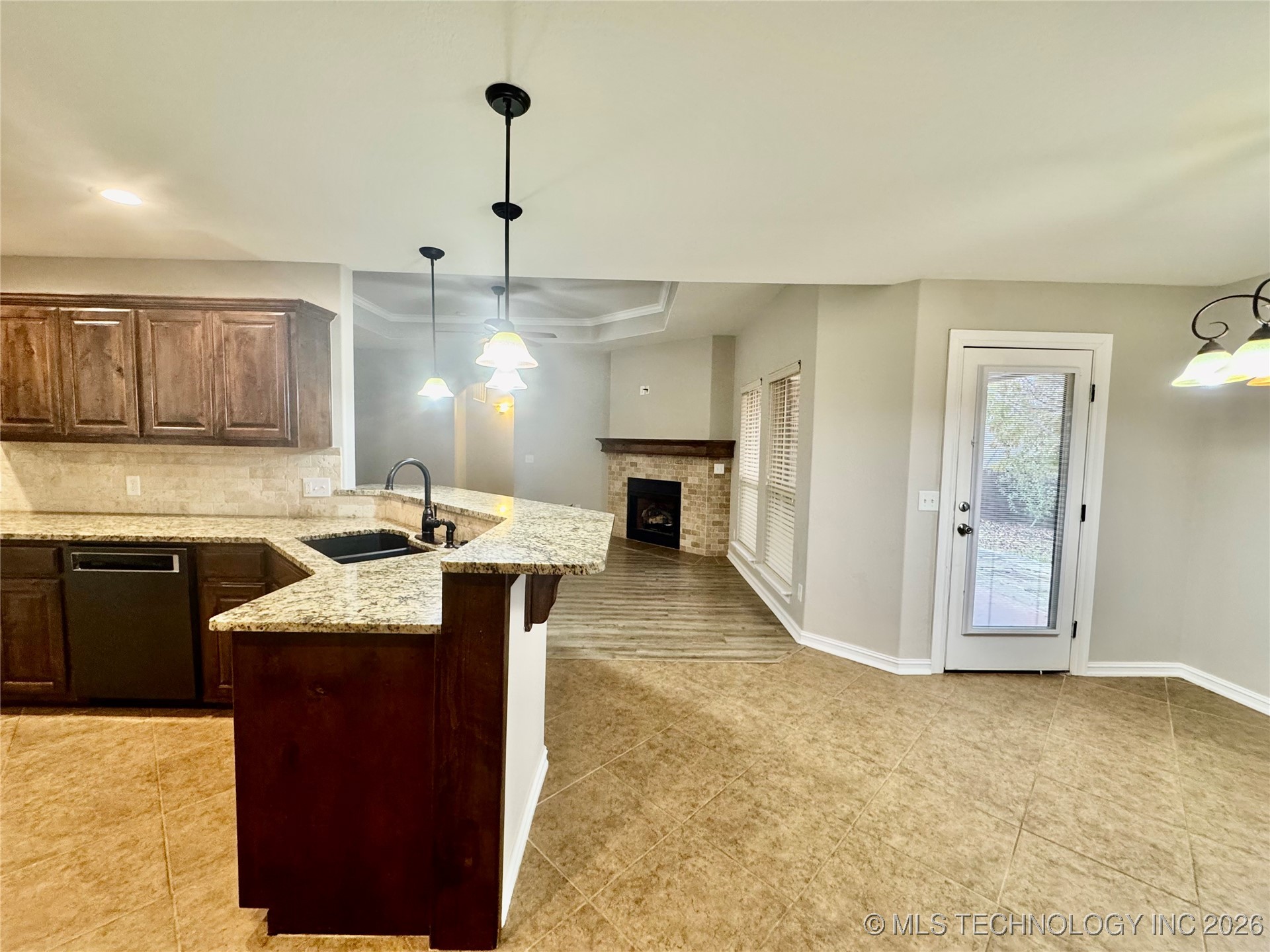 9206 N 95th East Place Property Photo 21