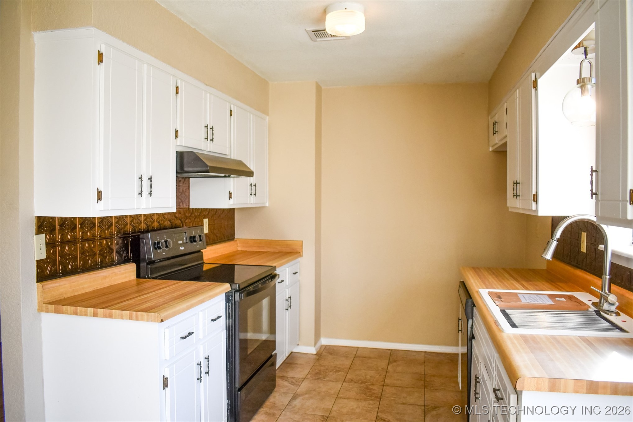 231 S Bk 1600 Property Photo 14