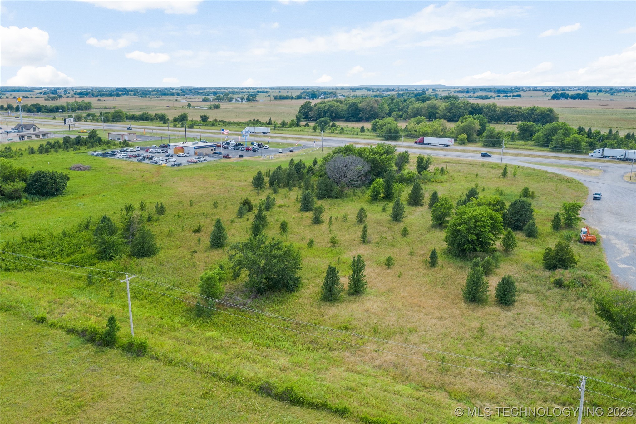 S Mill Street Property Photo 6