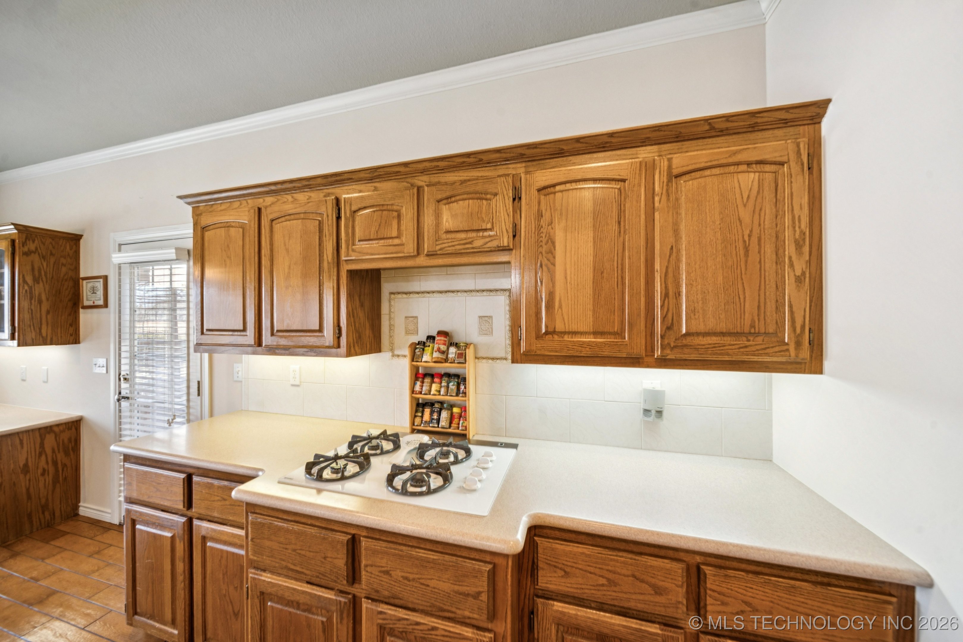 9400 N 138th East Avenue Property Photo 16