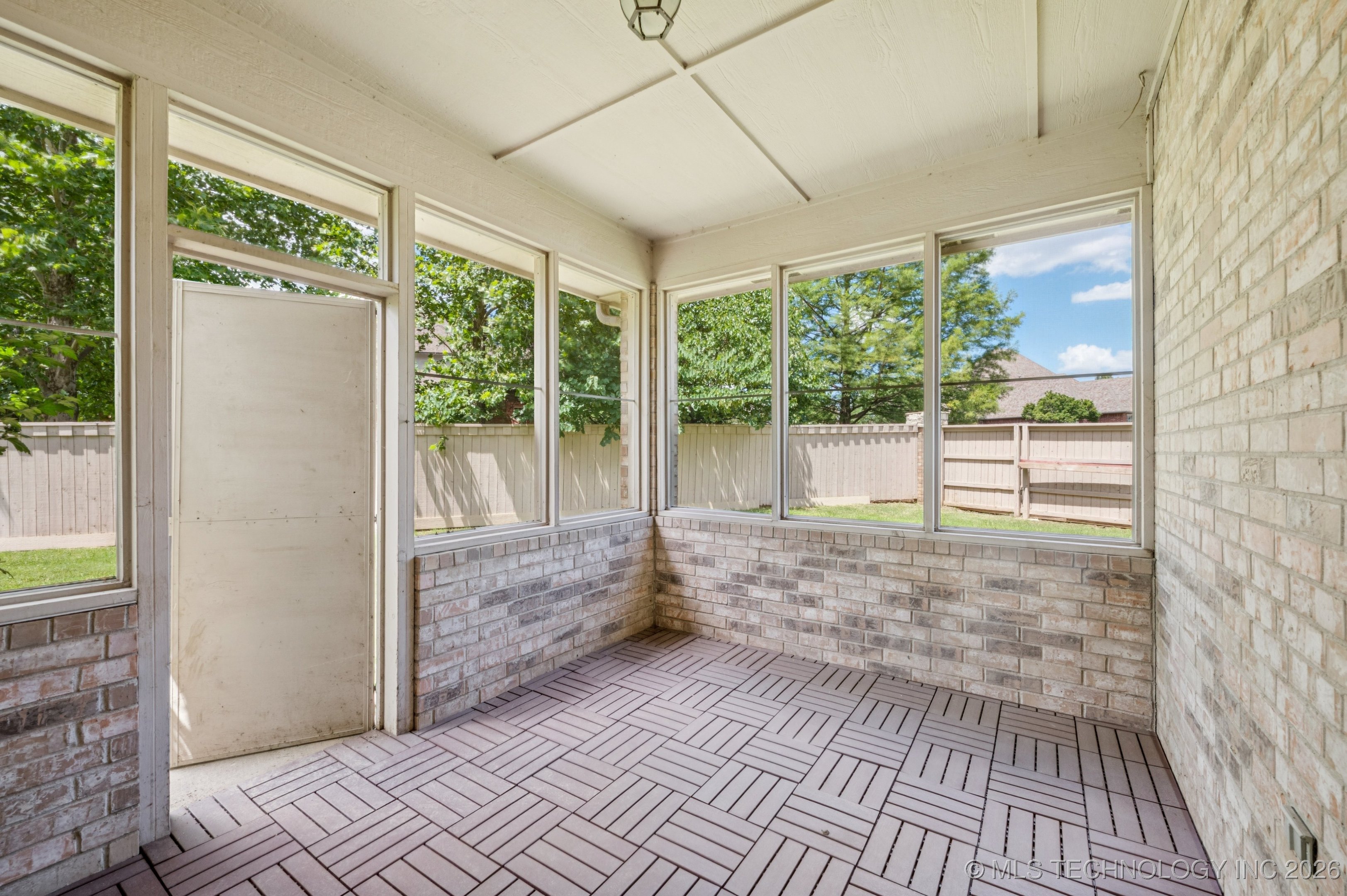 9400 N 138th East Avenue Property Photo 17