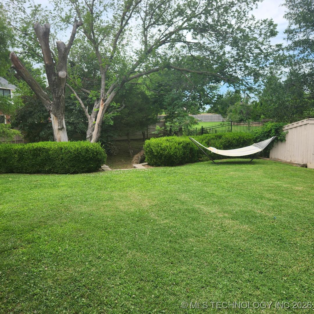 9400 N 138th East Avenue Property Photo 41