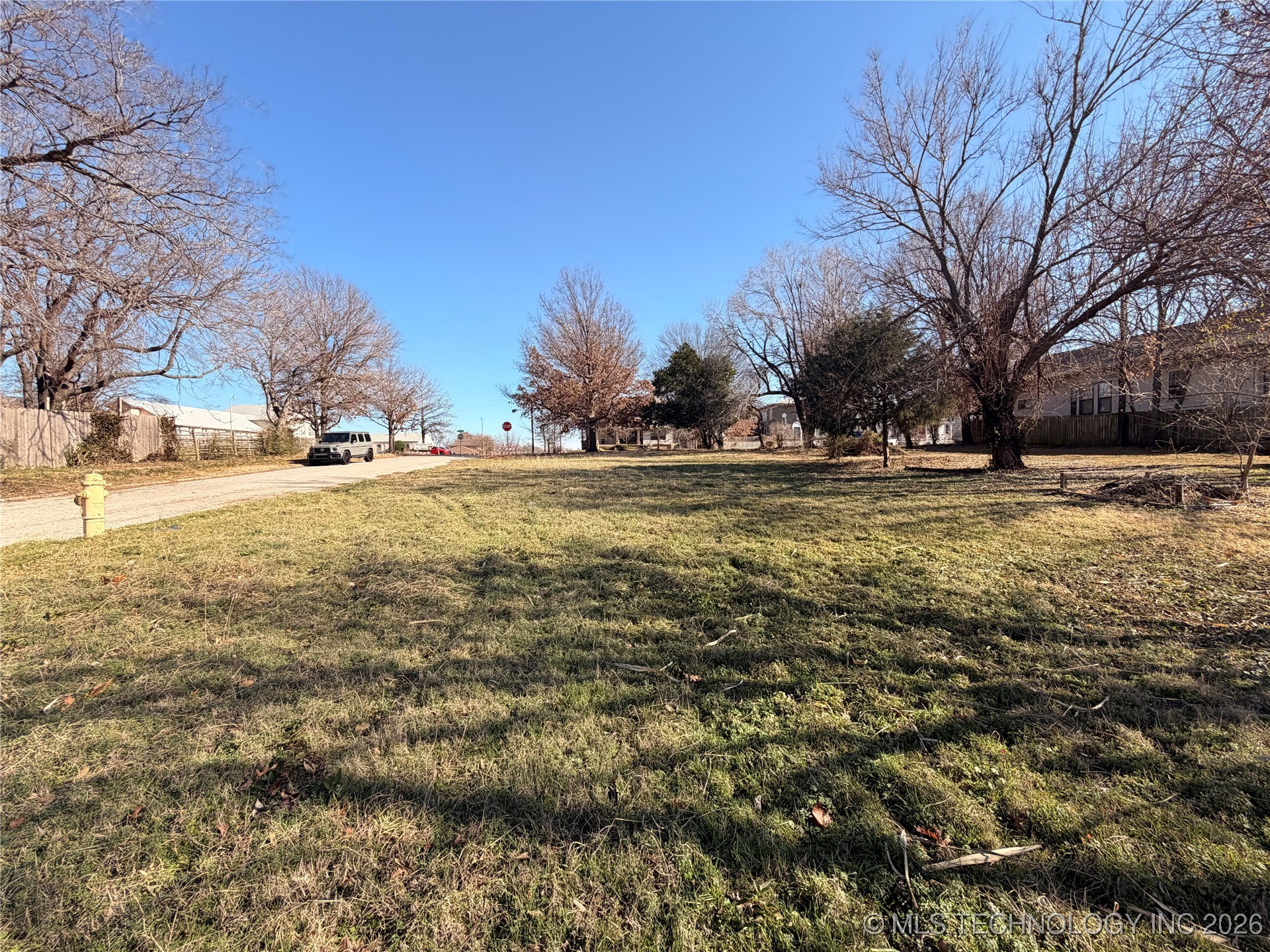 720 N Denver Avenue Property Photo 2