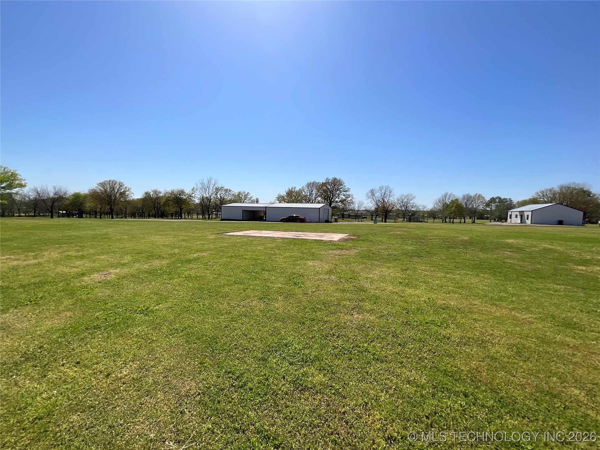 4892 Jaco Lane Property Photo 3