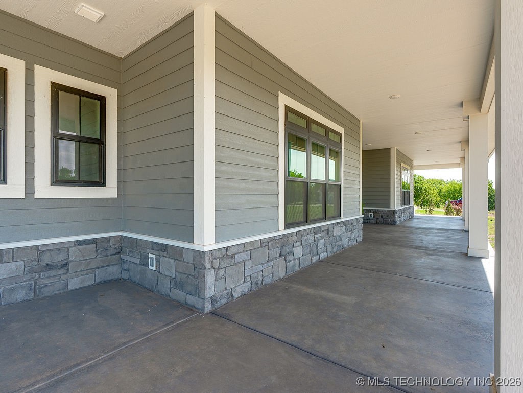 24008 County Road 3520 Property Photo 8