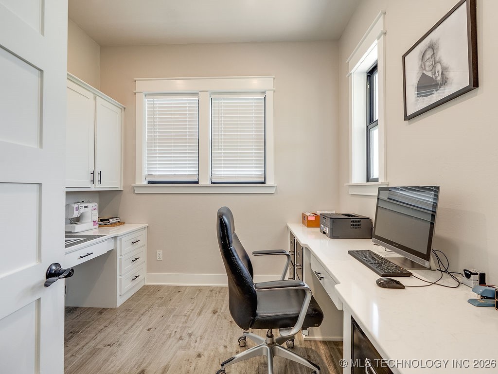 24008 County Road 3520 Property Photo 32